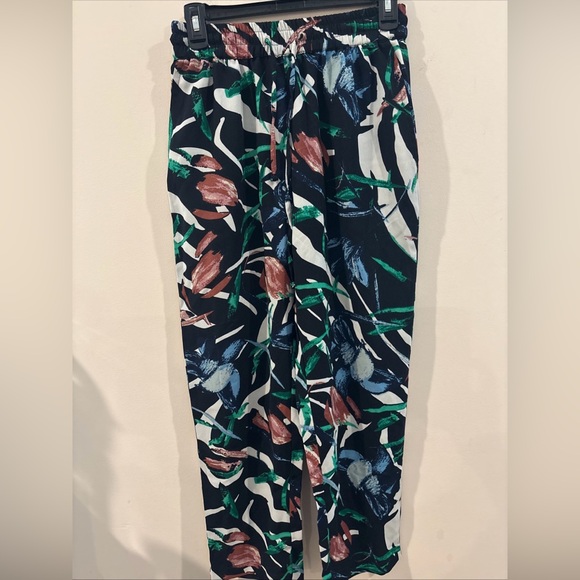 Walter Baker (Anthropologie) NWT Midnight Tulip  Floral Pant Sz S, w/ pockets - Picture 2 of 7